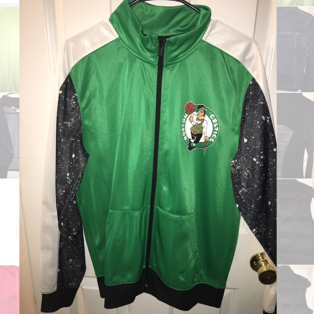 BUNDLE Women's Celtics sweatshirt & tshirt