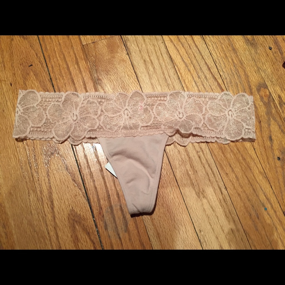 Beige lace thong, new with tag!