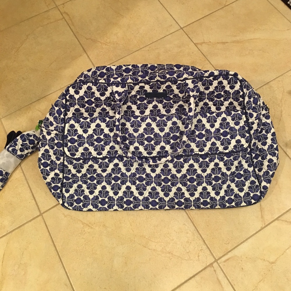 NWT Vera Bradley Grand Traveler in Cobalt Tile