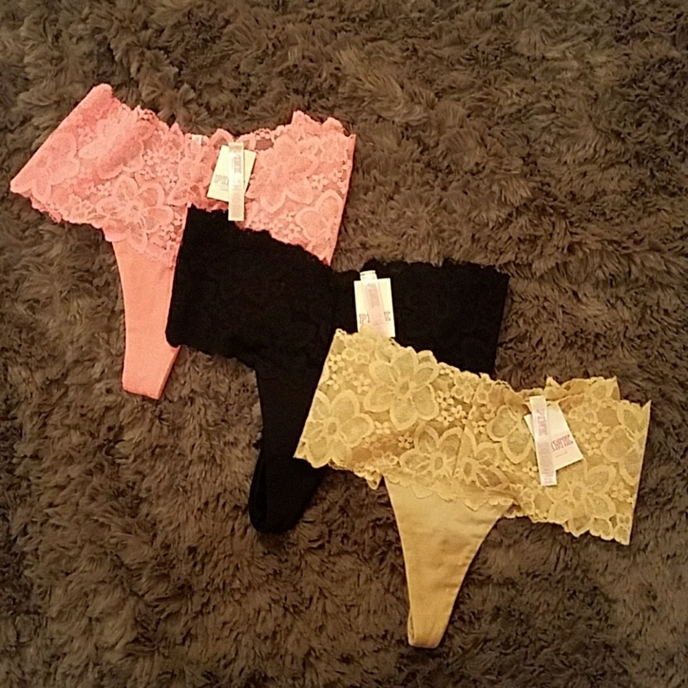 VS PINK