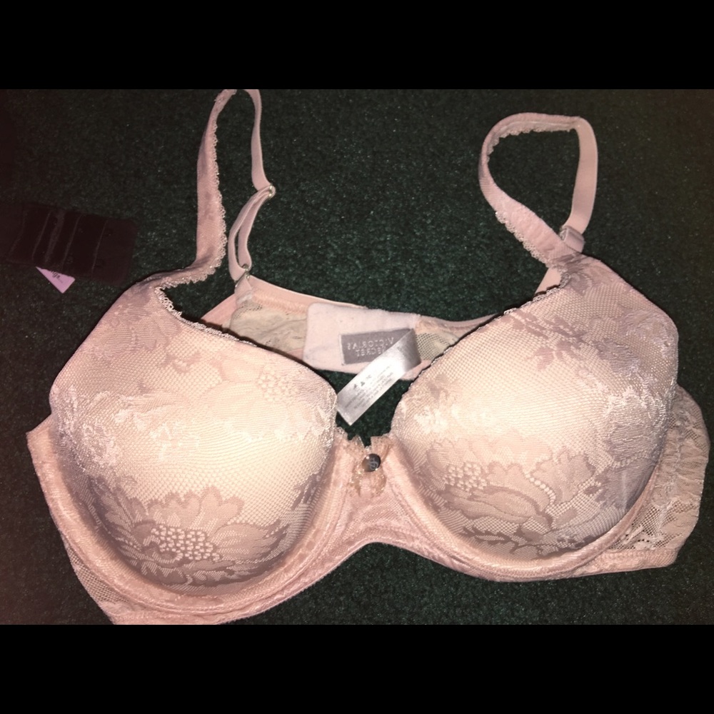 Body by Victoria nude lace Victoria's Secret bra
