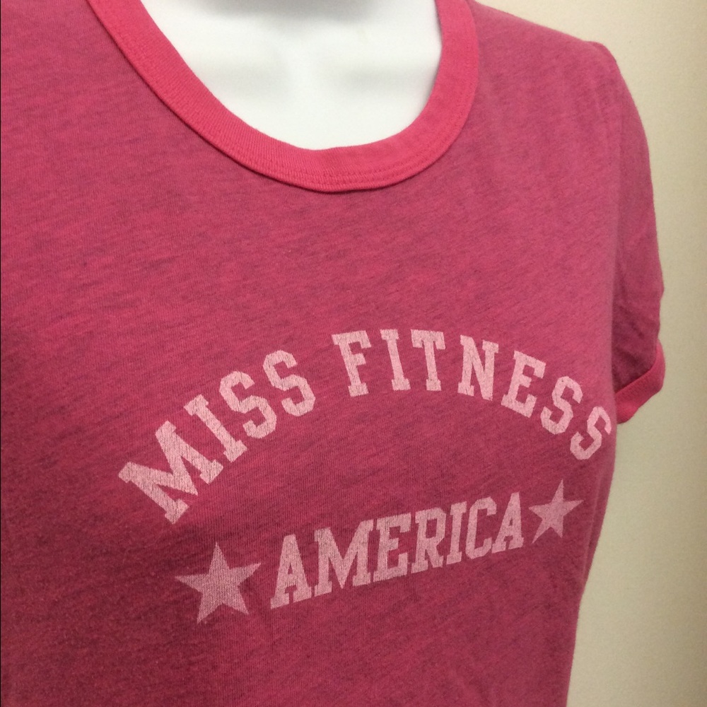 Jake's Miss fitness America pink t-shirt 👚