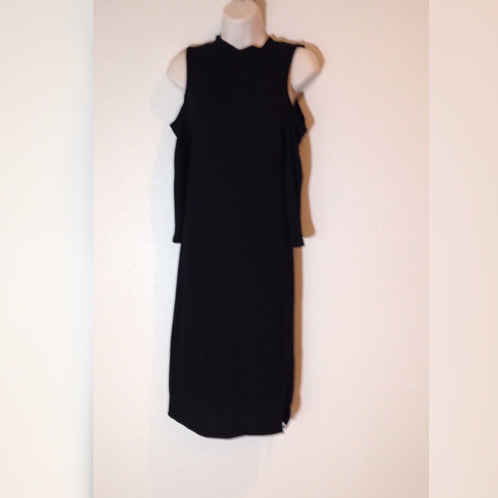 Cold shoulder, black ribbed dress NWT