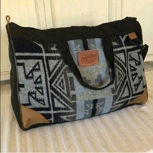 Pendleton Overnight Bag