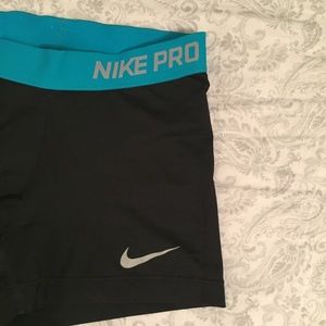 NIKE PRO DRI-FIT spandax