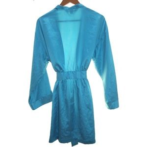 Turquoise Satin Robe, Victorias Secret EXCELLENT!