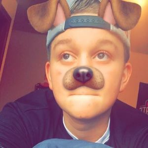 Meet your Posher, Dylan