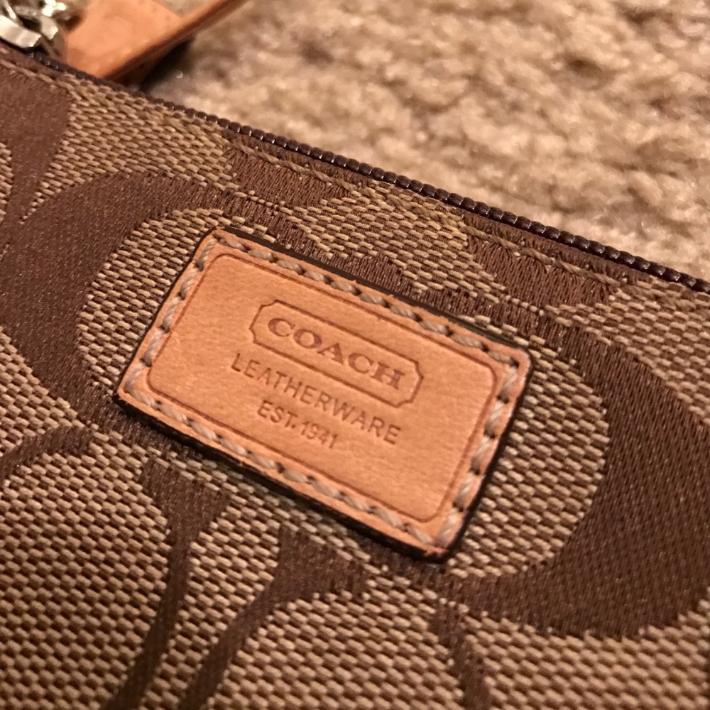 COACH Small Leather Canvas Monogram Wristlet Pouch - Picture 4 of 4