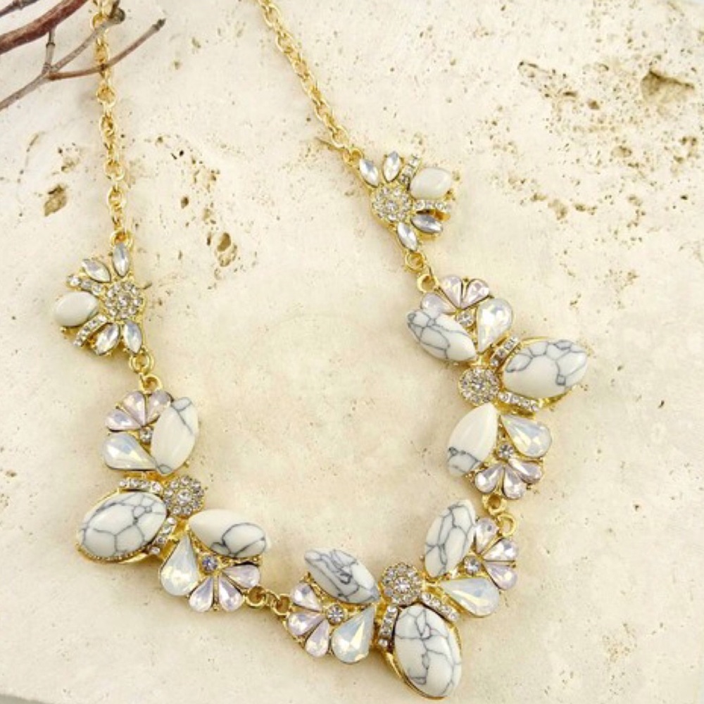 Cream  marble and crystal gold necklace