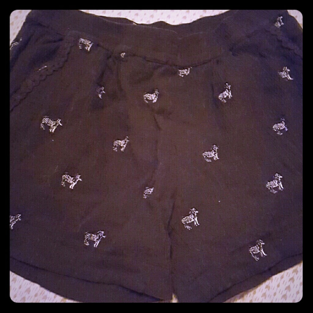 Zebra shorts