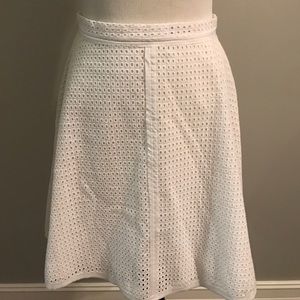 NEW WITH TAGS BCBG MAX AZRIA SHANNON EYELET SKIRT