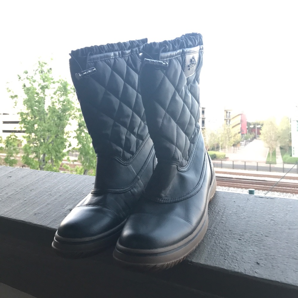 Authentic Samara Coach snow boots - Picture 2 of 4