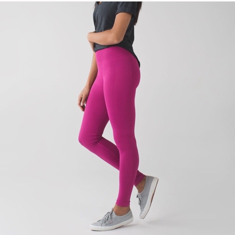 SOLD Lululemon zone in tight size 4 pink
