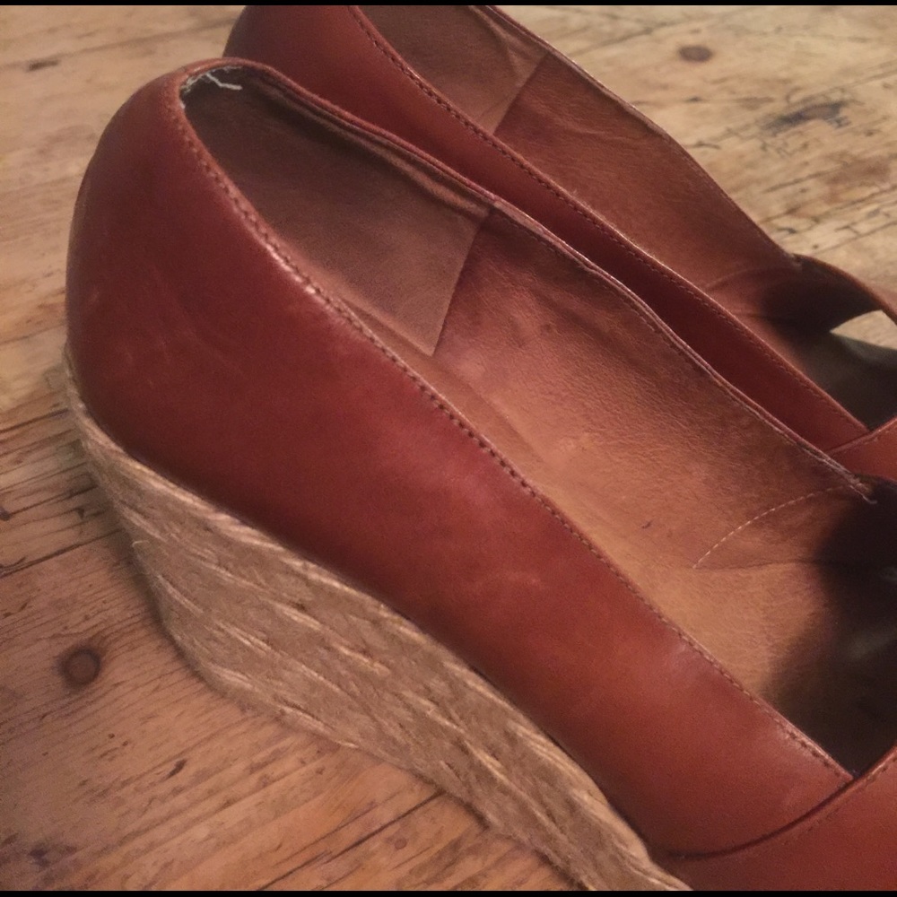 Michael Kors Wedges - Picture 2 of 3