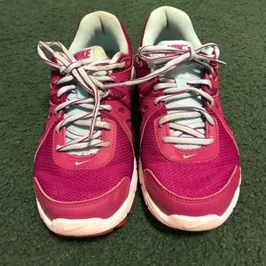 Nike Revolution 2