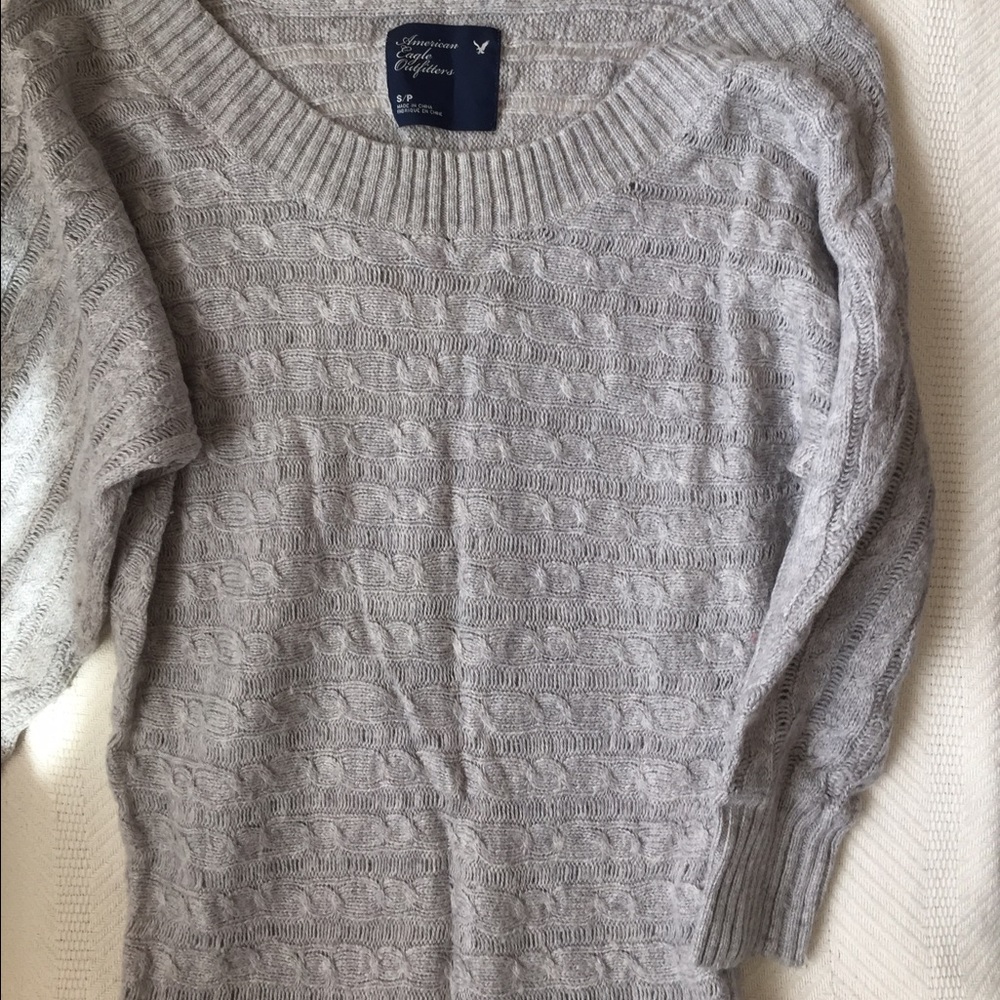 American Eagle Sweater