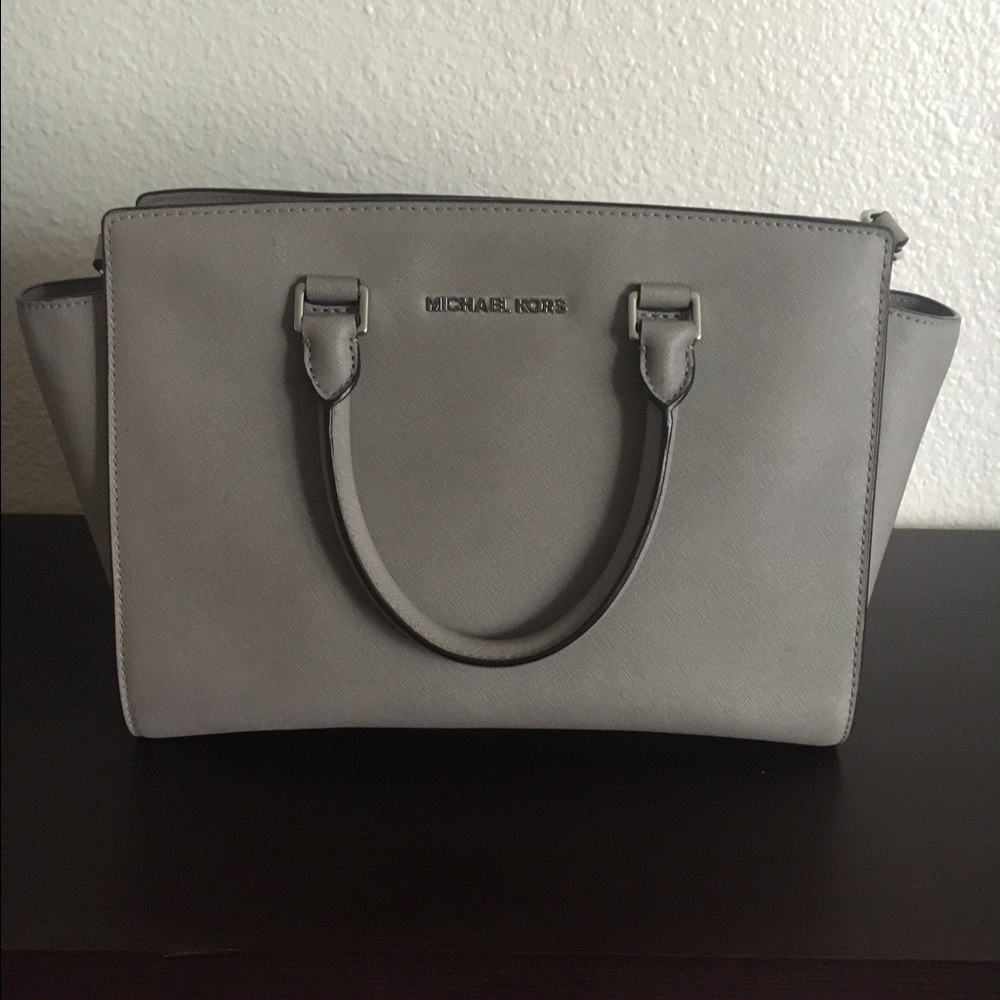 Michael Kors satchel with strap!
