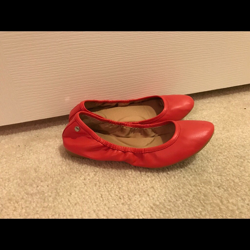 Size 6.5 Calvin Klein flats