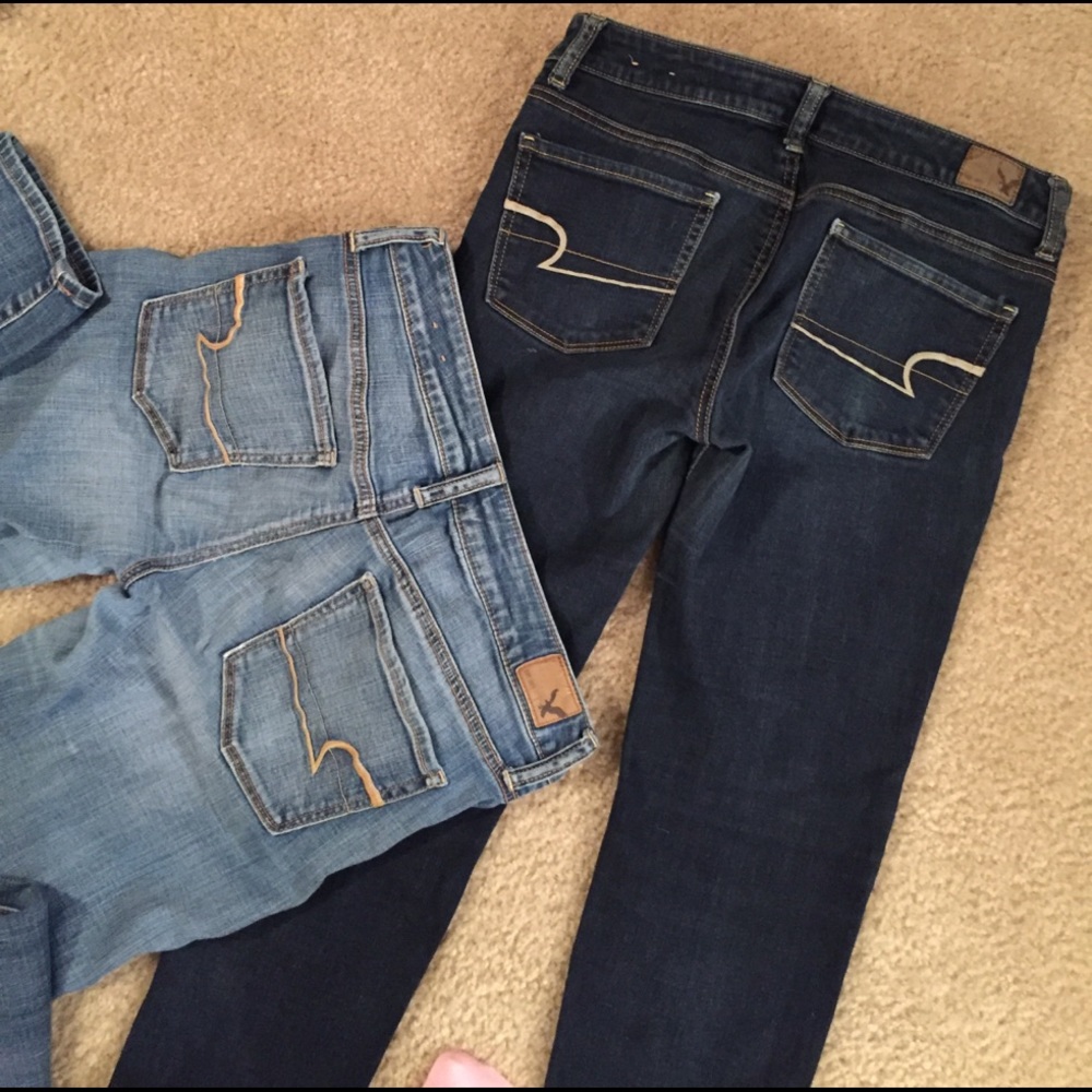 SOLD OUT 2 American Eagle 🦅 jeans 👖