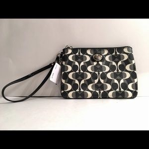 NWT Coach Peyton Dream C Wristlet Wallet
