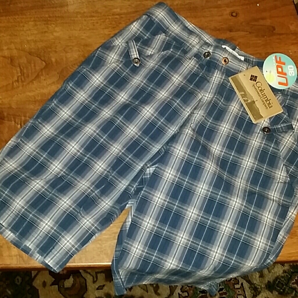 New Columbia Blue Plaid Shorts 6