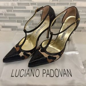 Croc/Animal Pony hair Mary Jane's, like new.