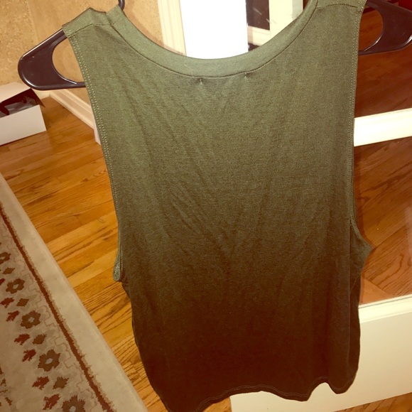 Tank top - Picture 2 of 2