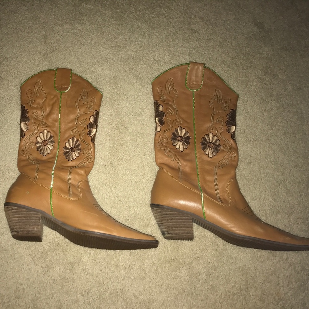 Cowboy boots, NOT Steve Madden!