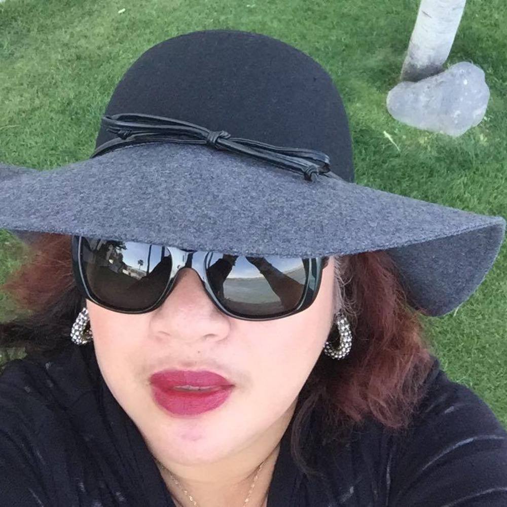 Meet your Posher, Eva