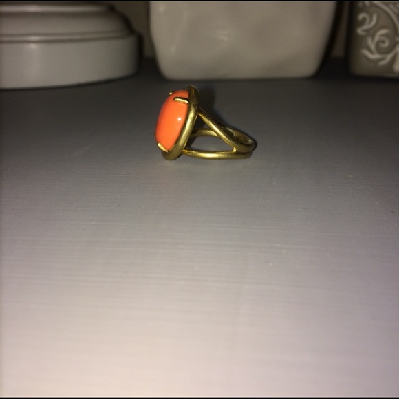 Lia Sophia ring - Picture 2 of 3