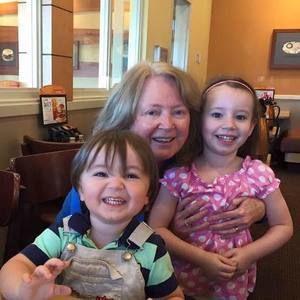 Meet your Posher, Linda