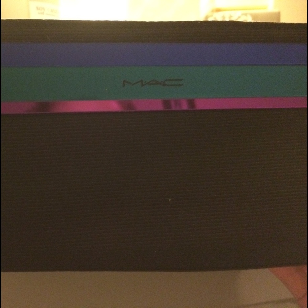 MAC travel sized cosmetic bag