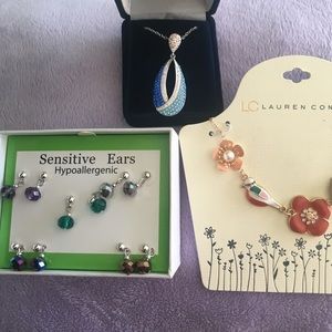 Never opened Earrings/Necklaces