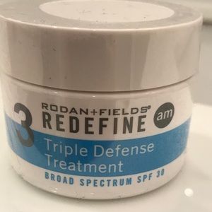 Rodan and Fields triple defense moisturizer