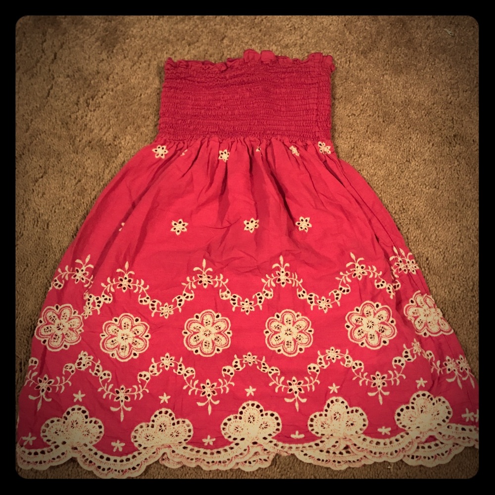 Tube tops! Get two in one! For cheap price!