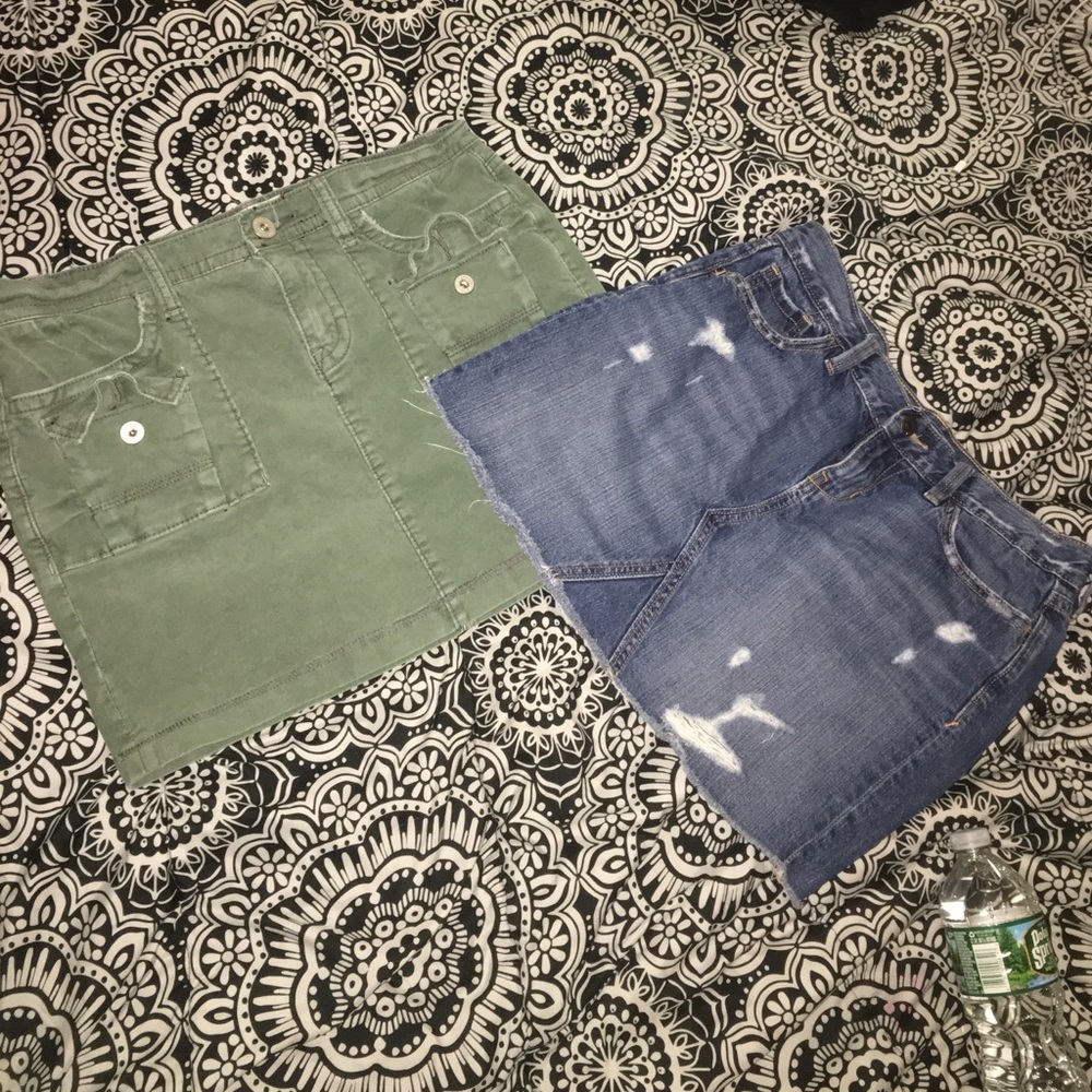 Super cute skirt bundle !