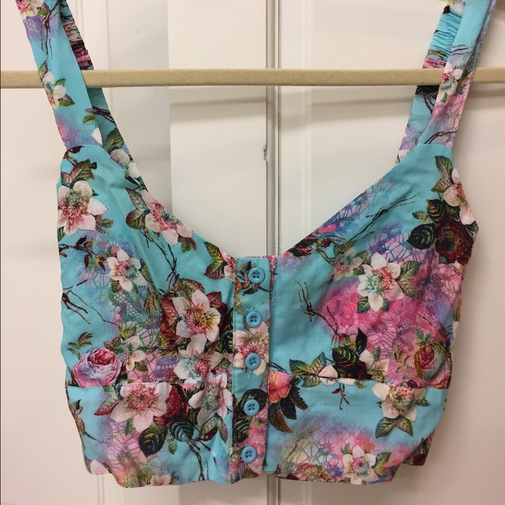 Millau LF crop top festival wear size small NWOT