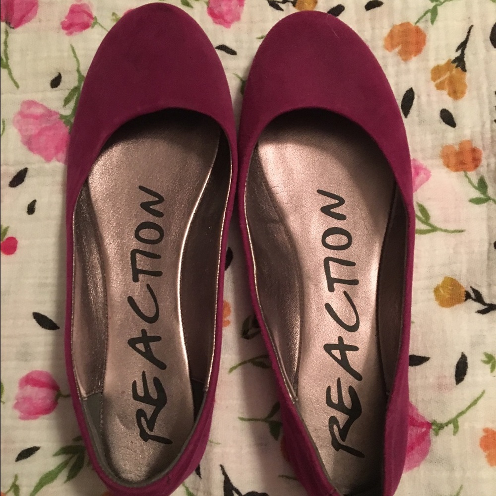 Kenneth Cole Reaction leather flats