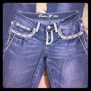 Cute jeans Like La Idol🎉