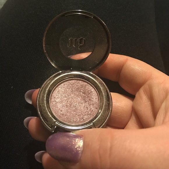 urban decay Bordello eyeshadow! - Picture 3 of 4