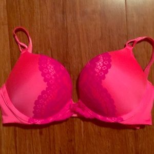 Victoria's Secret Miraculous Plunge Bra