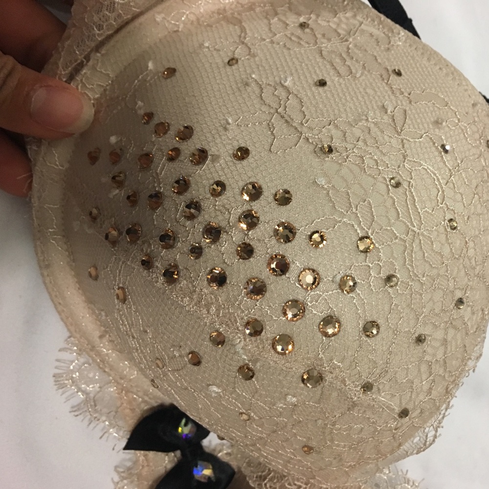 Victoria Secret bra