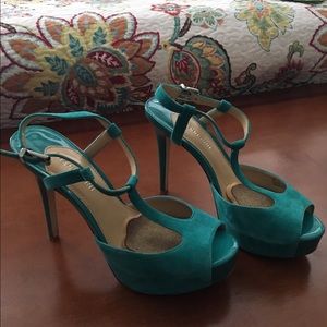 Ladies shoes - beautiful color!!!