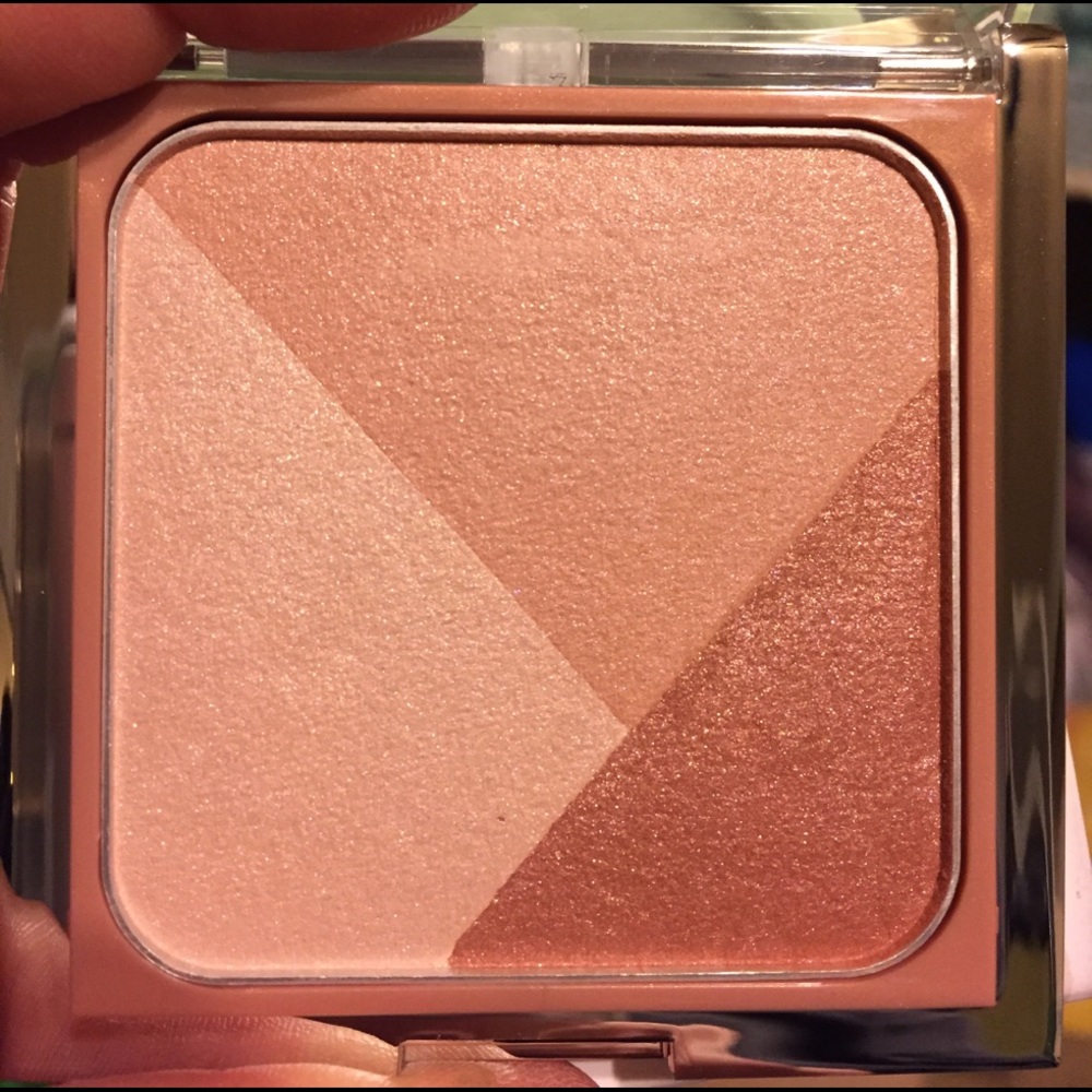 NIB Clinique Defining Nudes Cheek Palette