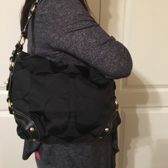 Coach Handbags - Coach bag