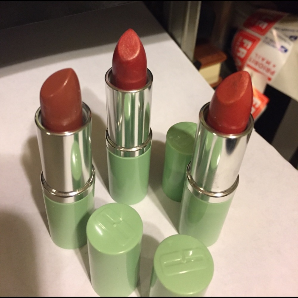 Set of 3 Clinique Lipsticks, New