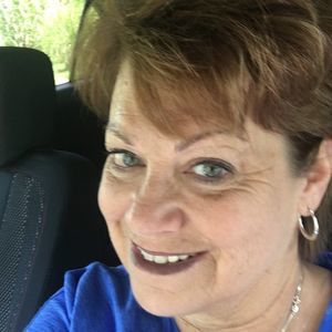 Meet your Posher, Denise