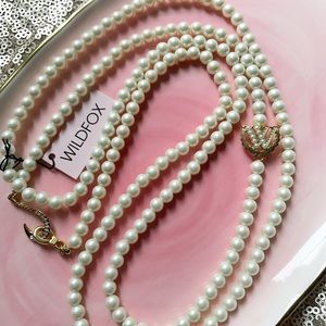 HP🎉NWT Wildfox Multiwrap Pearl Necklace.