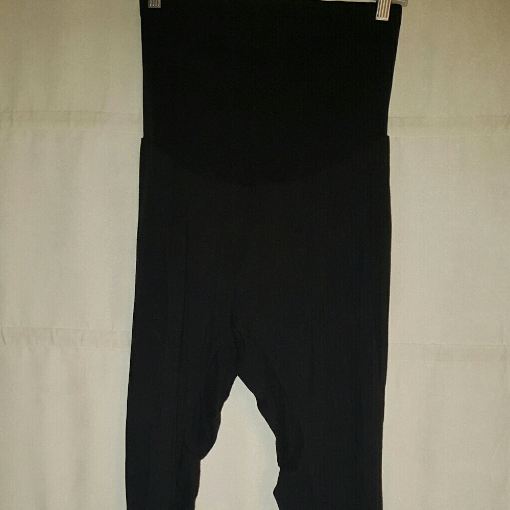 Motherhood Maternity Leggings