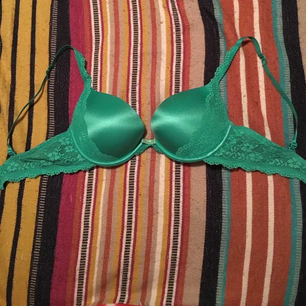 American Eagle Outfitters | Emma Bra | 36C